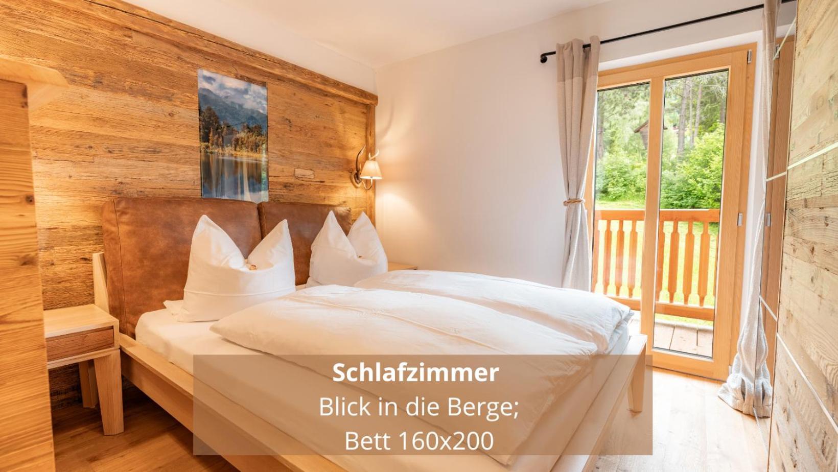 Chalet Waldhausl: Luxury Mountain Retreat with Sauna & Whirlpool Heiligenblut Exterior photo